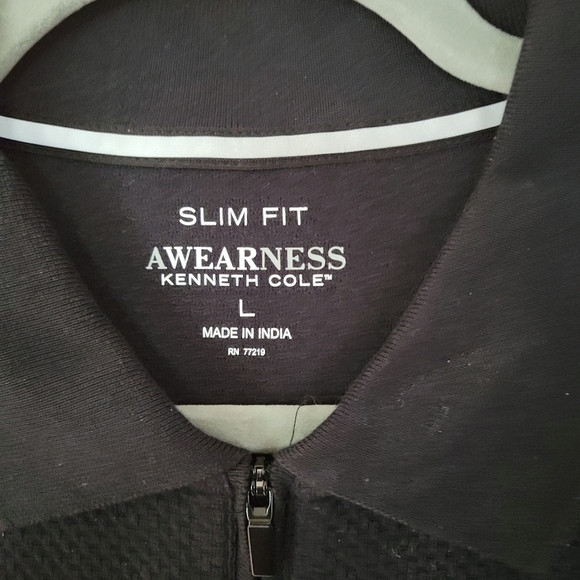 Kenneth Cole Black AWEAR-TECH Quarter Zip Pullover Mens - Picture 2 of 5